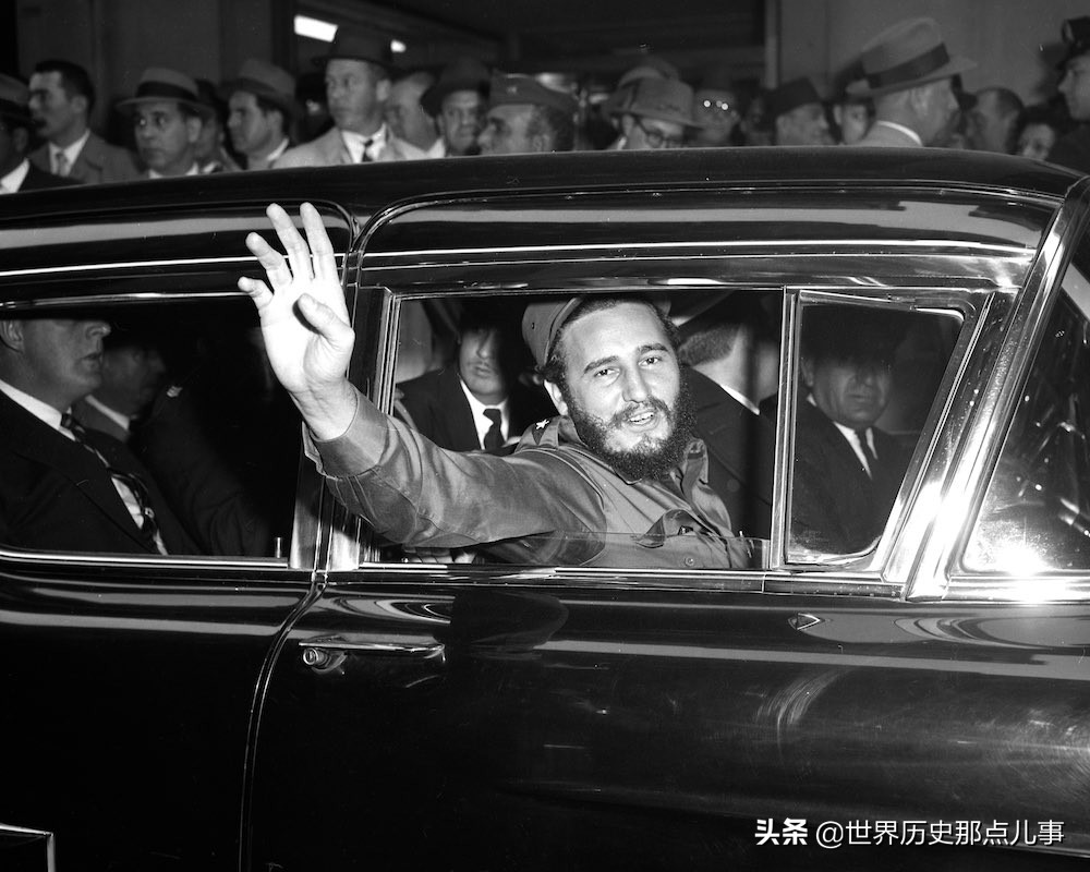 1959年卡斯特罗访问纽约艾森豪威尔不见美国民众疯狂围观