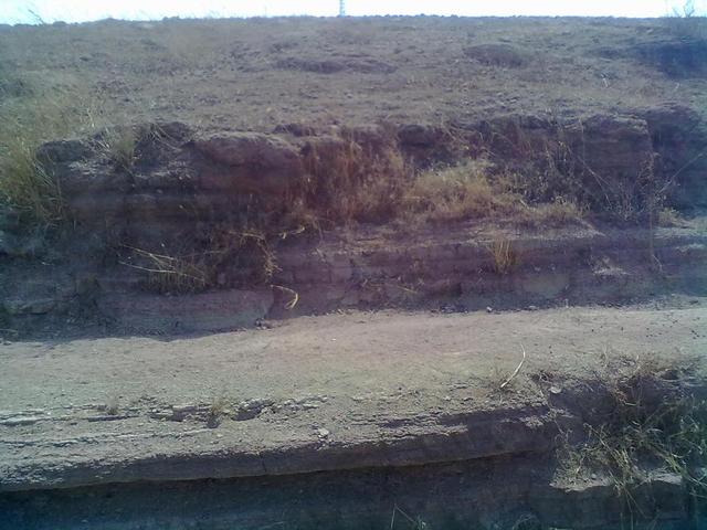 白垩纪末期陨落成因的地质构造