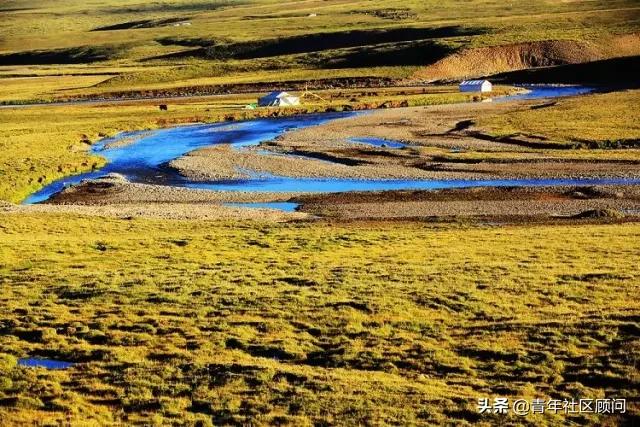 李白一首《将进酒》君不见黄河之水天上来、奔流到海不复还