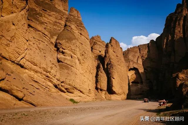 李白一首《将进酒》君不见黄河之水天上来、奔流到海不复还