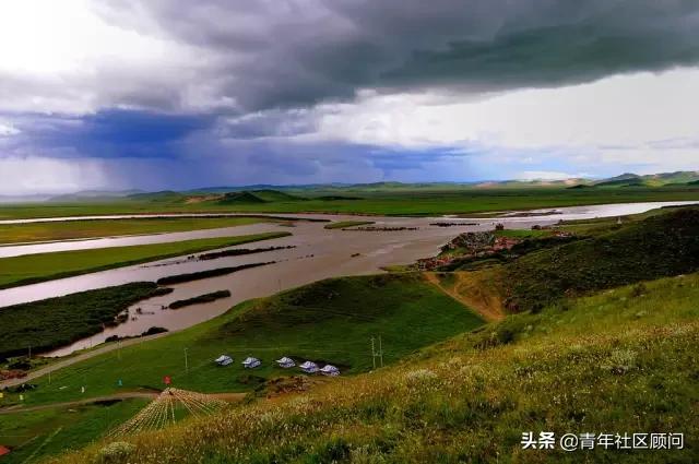 李白一首《将进酒》君不见黄河之水天上来、奔流到海不复还