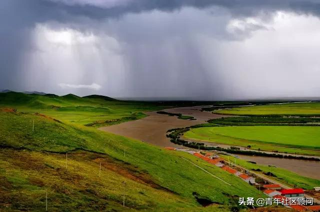 李白一首《将进酒》君不见黄河之水天上来、奔流到海不复还