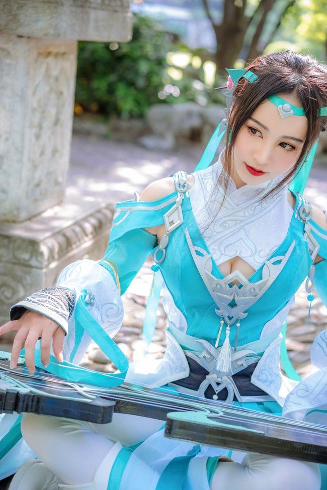 COSPLAY剑网3雪河琴娘古装摄影