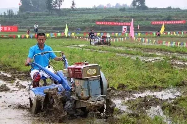 30年今昔对比，衣食住行，没有一处不在改变的