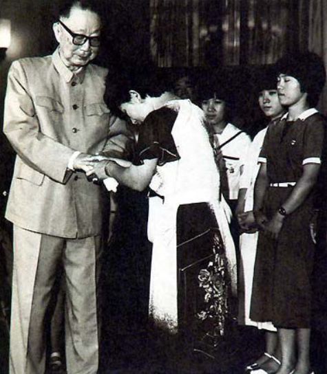 百团大战中，聂帅为两日本女孩给日军写信！40年后，她登门报恩