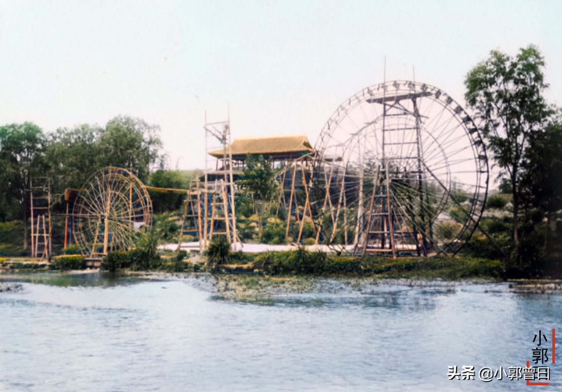 1926年镜头下的成都：古木参天的武侯祠，行乐游玩的望江楼