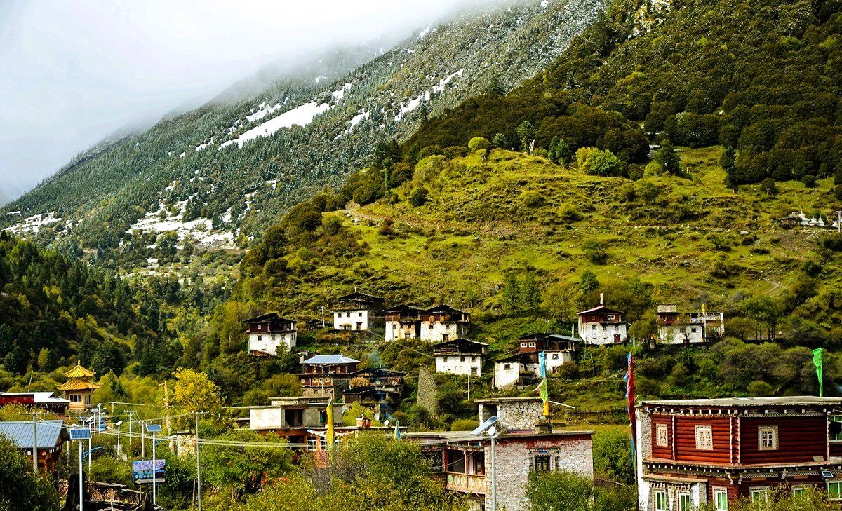 10月旅行地推荐！国内第一批绝美秋景出炉，第一个就心动……