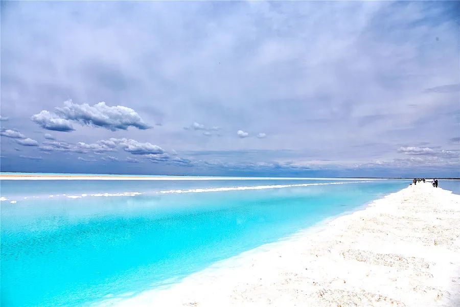 青海私藏的风光，探寻最不像地球的美景，闯入云天之境