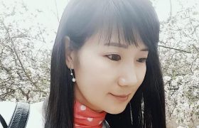 诗歌选读｜宁夏银川女诗人羽萱，我将自己 折叠成一个孤独的影子