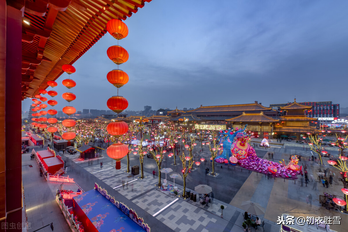 除夕唐诗：一年将尽夜，明日岁华新