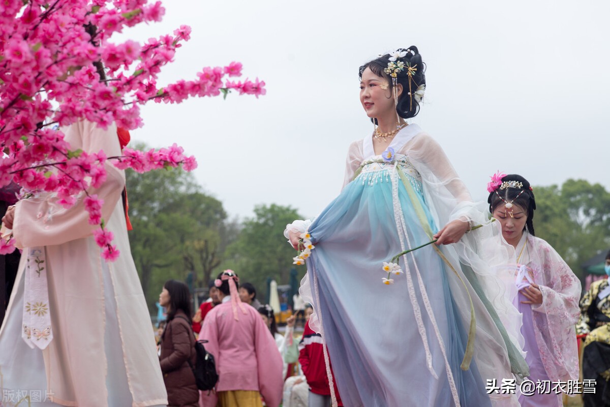 花朝节美诗五首：故国春早，红雨深芳草