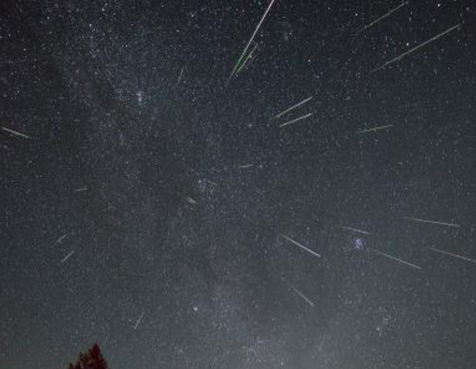 ​2021年第三大流星雨快了，每小时天顶流量110以上，肉眼可看到