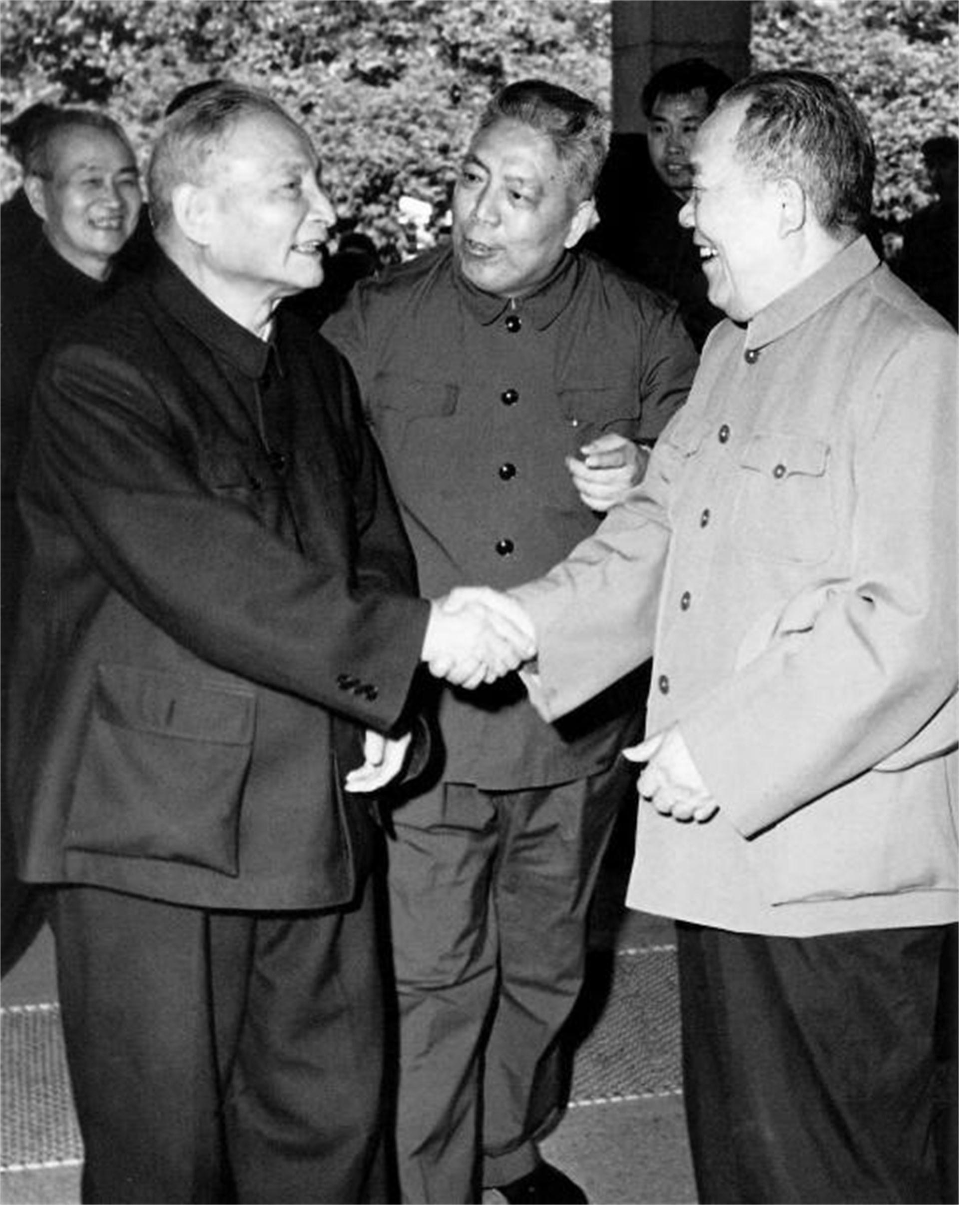 1947年，一国军少校参谋闯入解放区自称代号902，他究竟是谁？