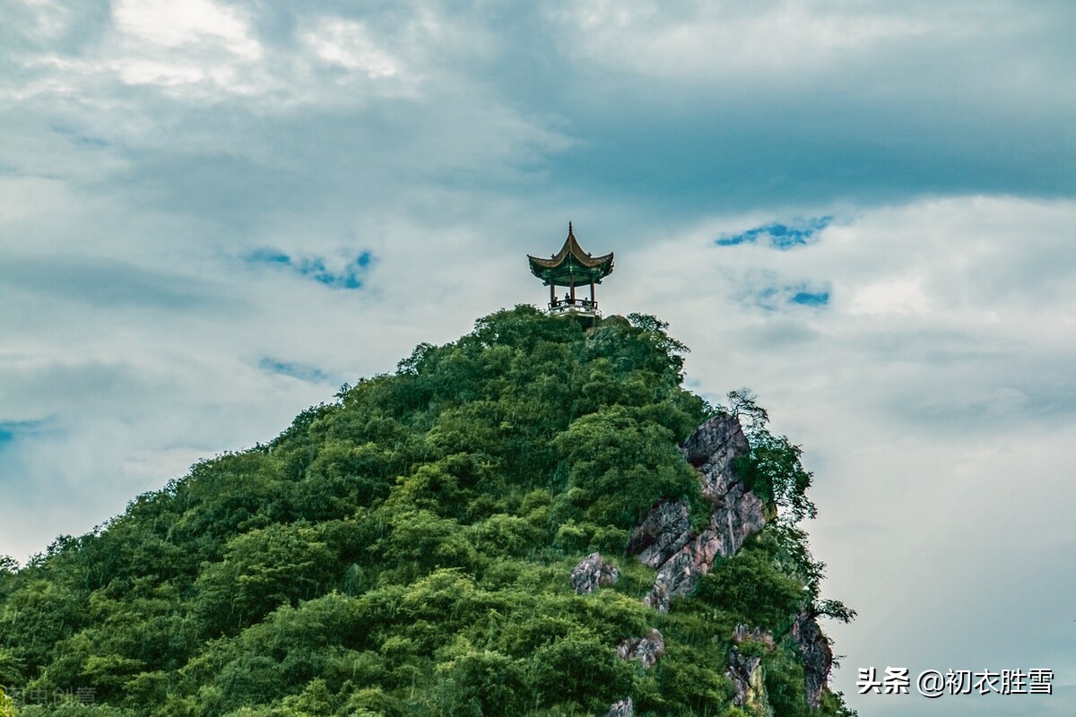 重阳节登高唐诗三首，杜甫的最厚重，万里悲秋常作客