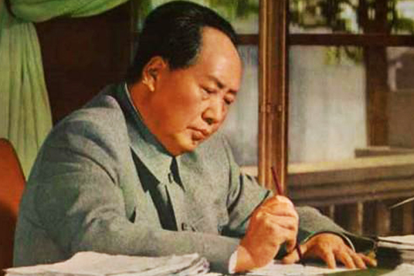 1958年，毛主席参观杜甫草堂，留下了四字评价，成了杜甫诗的标签