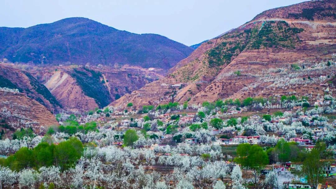 这20个旅行风景地，一个比一个适合拍照，第一个就让人心动