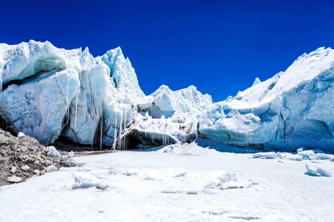 西藏私藏的世界级美景，真正的冰雪世界，仿佛瞬间到了南极