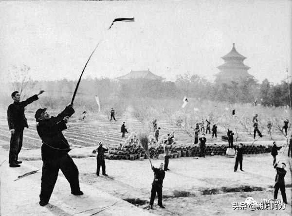 老照片：看后才知道，这才是六十年前真正的中国