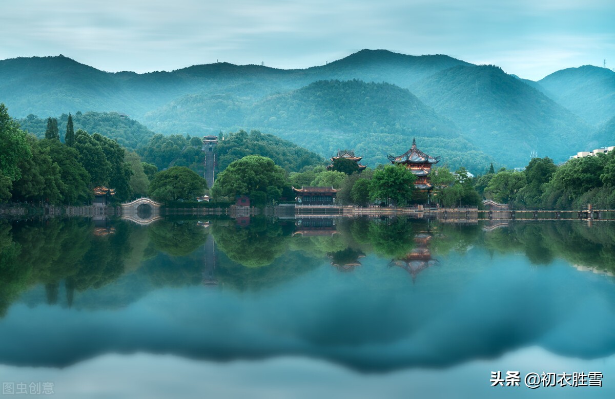 早夏烟雨诗词七首：满空烟雨意，万顷黍禾情