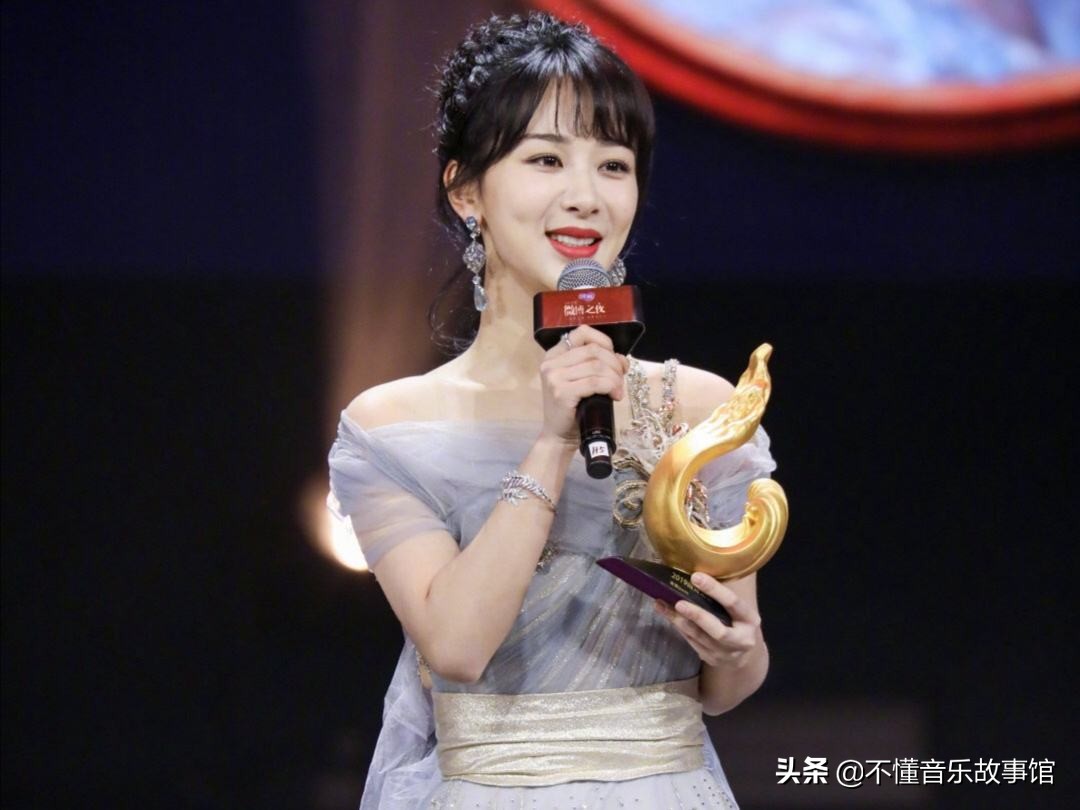 中国内地娱乐圈十大“酒窝”美女，酒窝、气质、韵味、喜欢哪一个