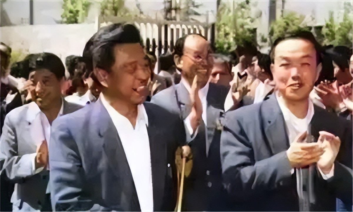 1979年，51岁的褚时健出任卷烟厂厂长，遭到排挤，反击方式绝了