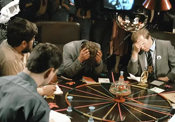 苏联解体:一场超级大国的崩塌与时代转折